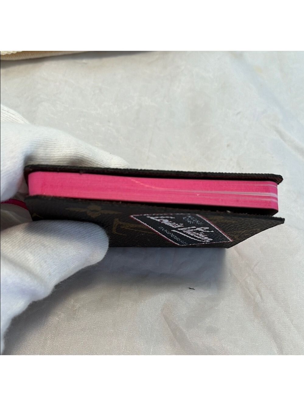 Louis Vuitton Mini Jules Notebook - Picture 5 of 9